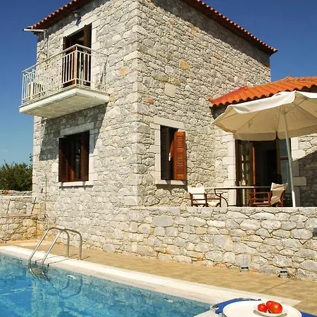 וילה Orato Village