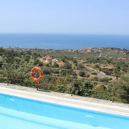 Orato Village Pirgos (Mani)