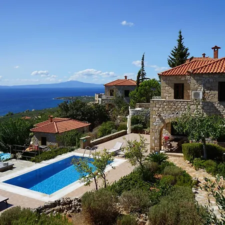 Villa Orato Village *
